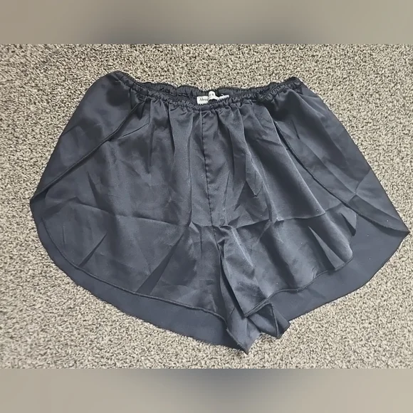 Abercrombie & Fitch Sleep Shorts Womens X Small, Silky, Soft, Black & Dark Green - Picture 6 of 11